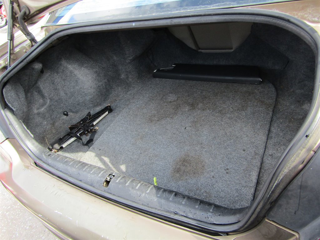 Used 2009 Mitsubishi Galant ES image 7