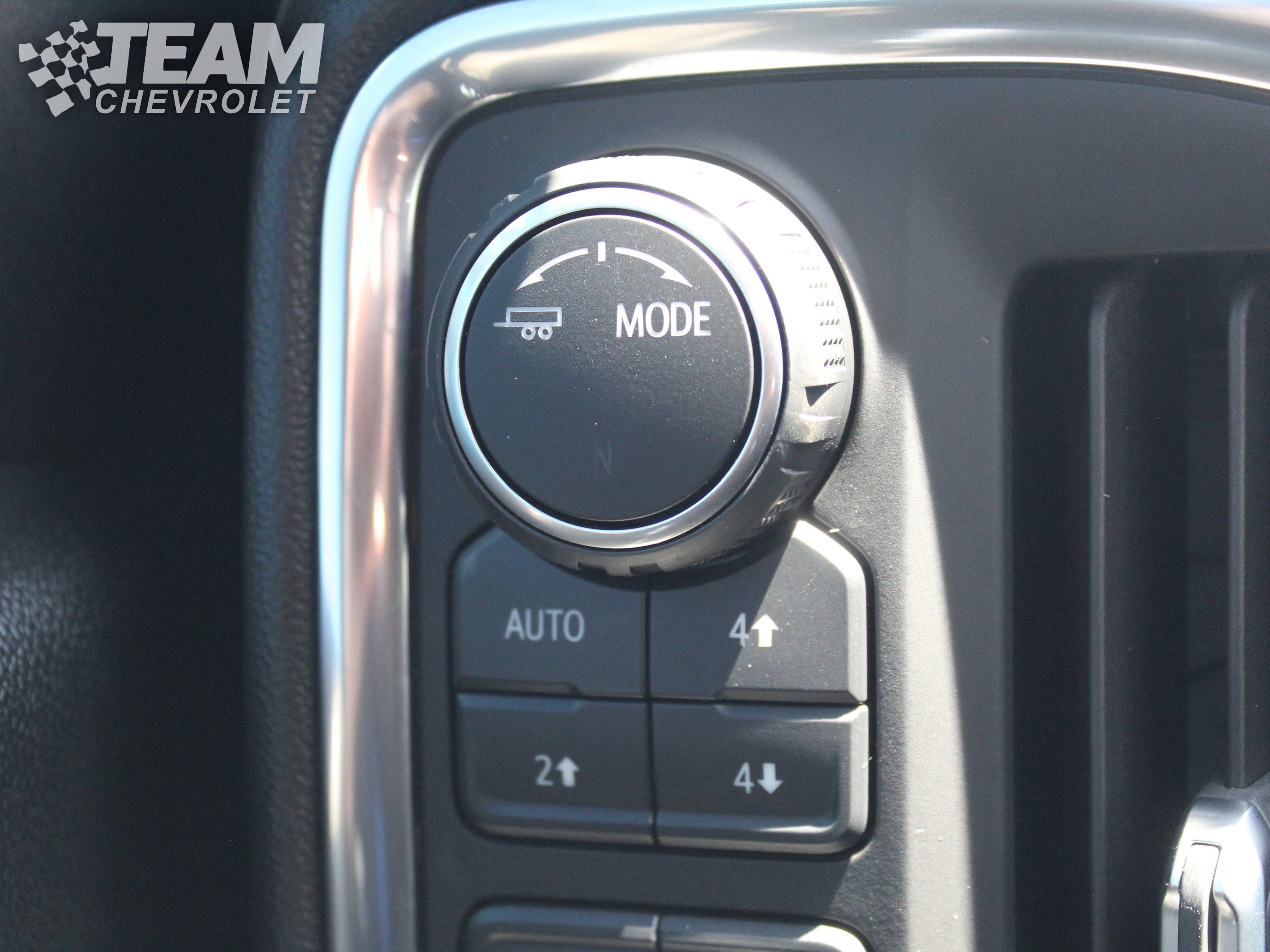 Used 2021 Chevrolet Silverado 1500 LT Trail Boss w/ Convenience Package II AWD/4WD image 18