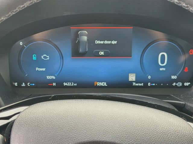 Used 2025 Ford Escape Platinum w/ Premium Technology Package AWD/4WD image 13