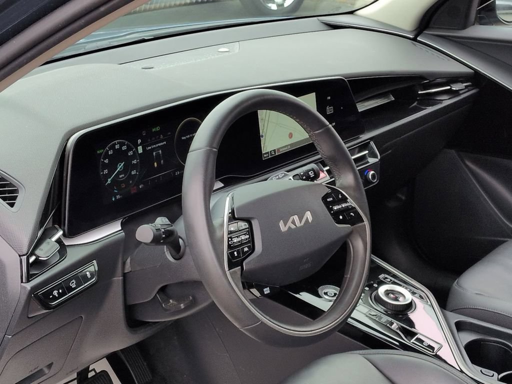Certified 2023 Kia Niro Wind FWD image 10