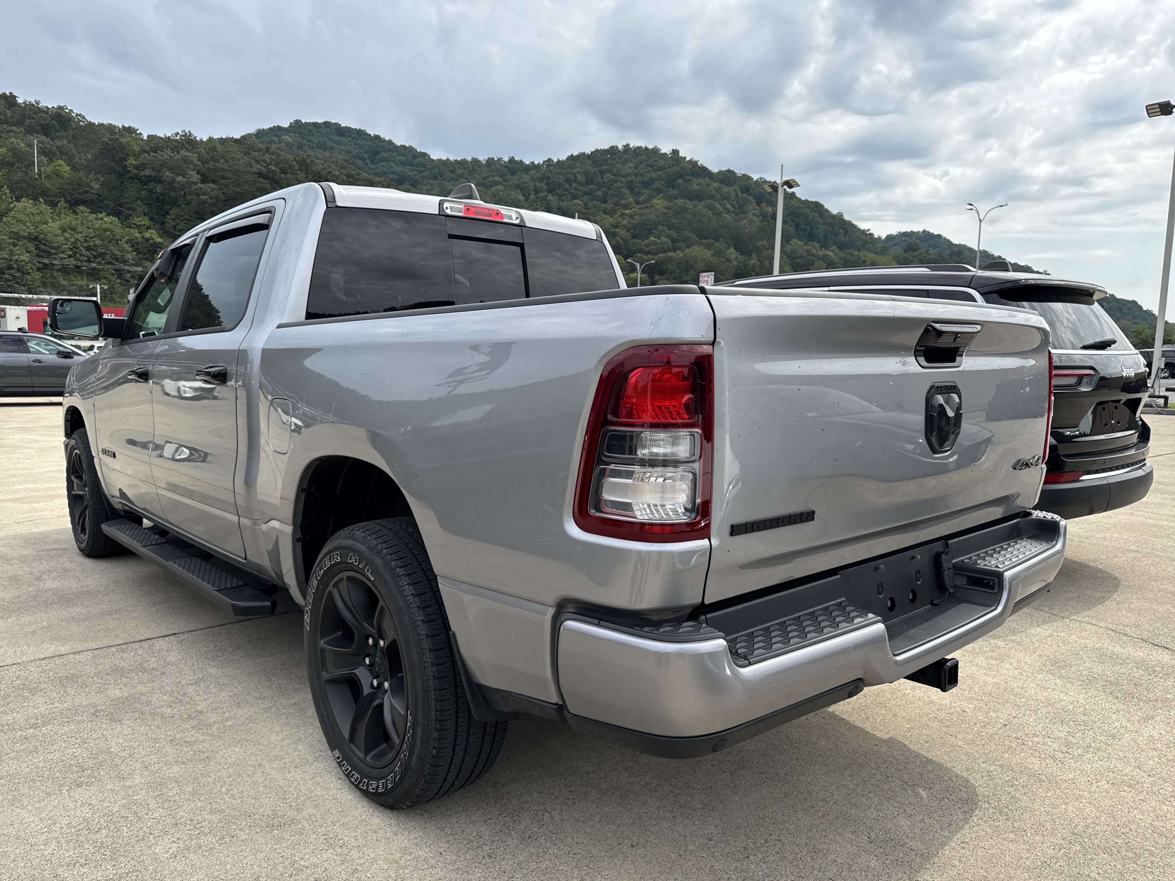 Used 2023 RAM 1500 Big Horn AWD/4WD image 4