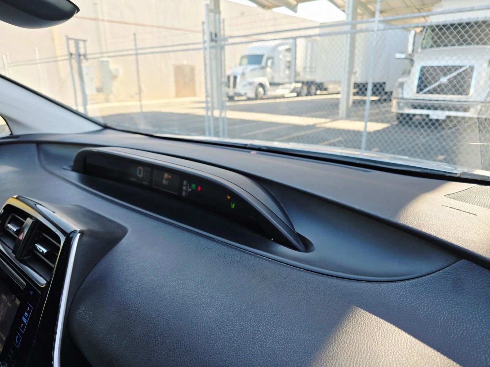 Used 2017 Toyota Prius Two image 29