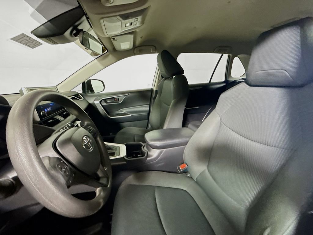 Used 2024 Toyota RAV4 LE FWD image 19