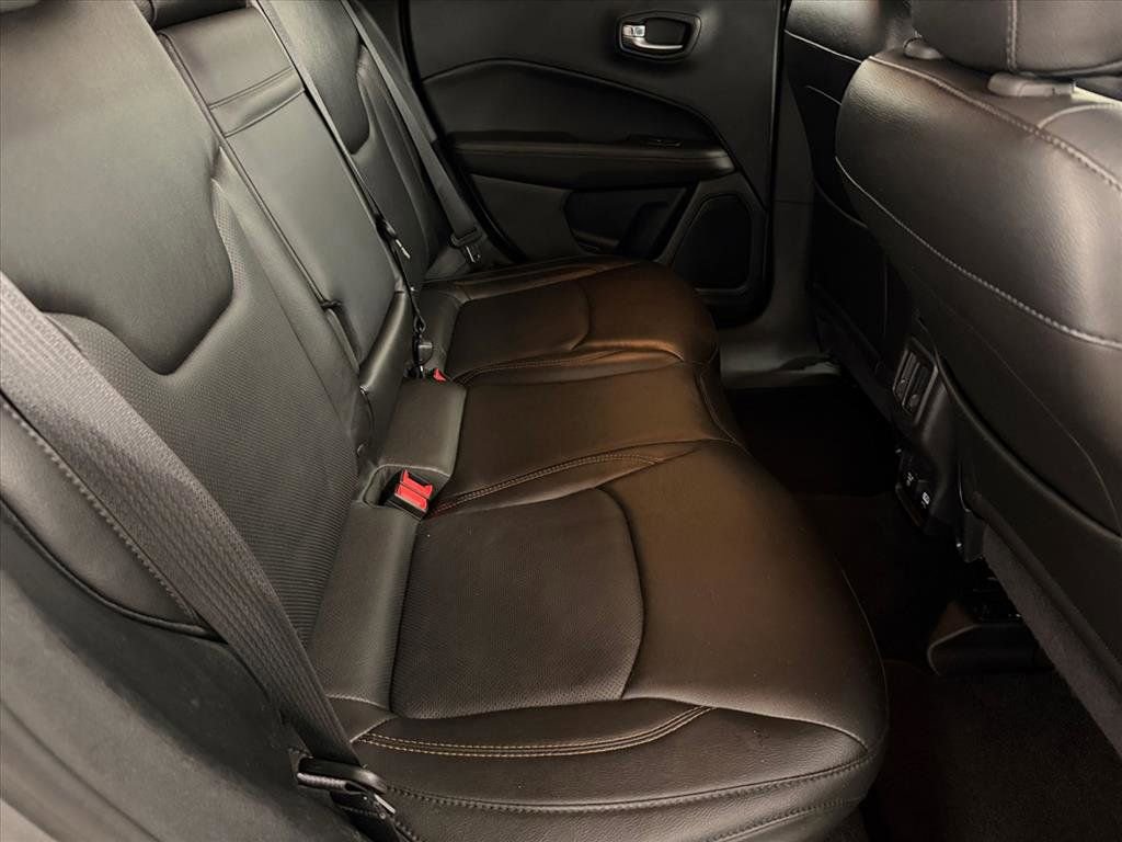 Used 2018 Jeep Compass Limited image 19