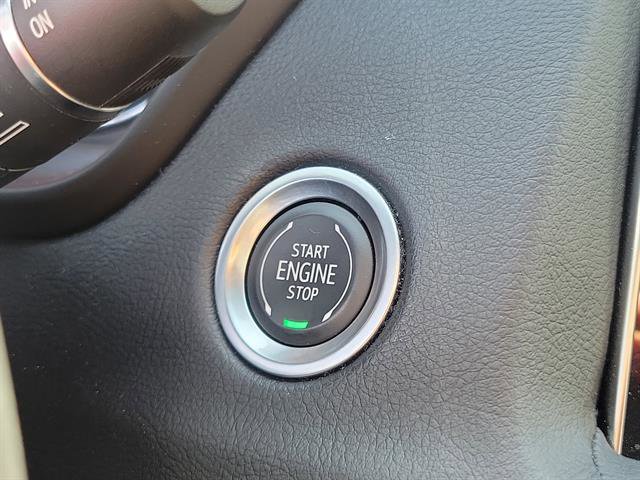 Certified 2023 Cadillac XT4 Premium Luxury image 57