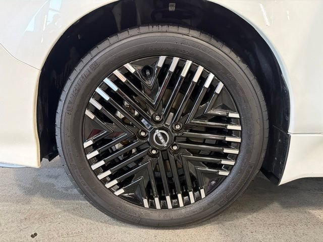 Certified 2024 Nissan Leaf SV Plus FWD image 29