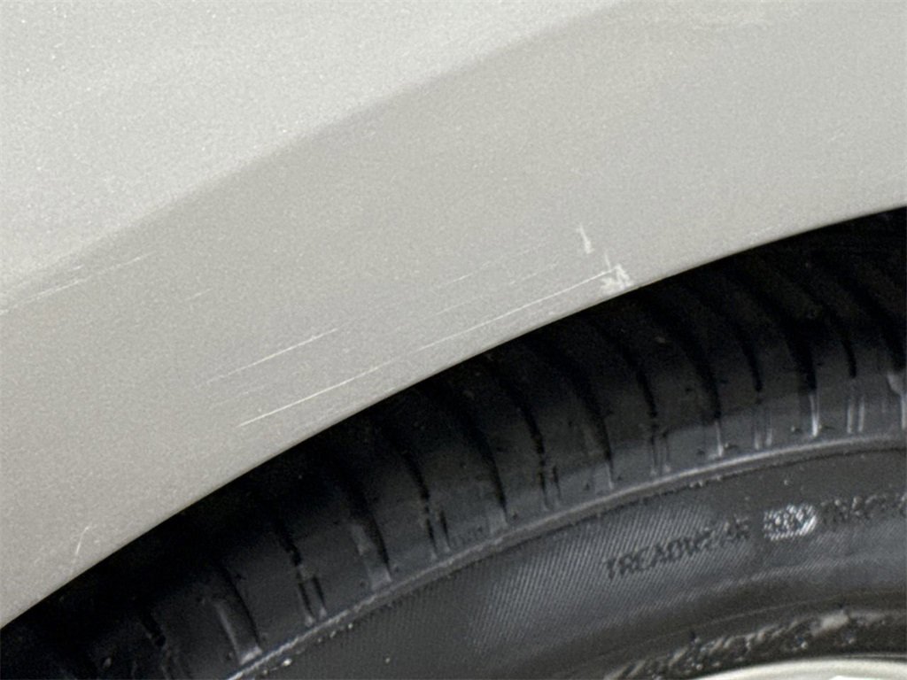 Used 2012 MAZDA MAZDA5 Sport image 41