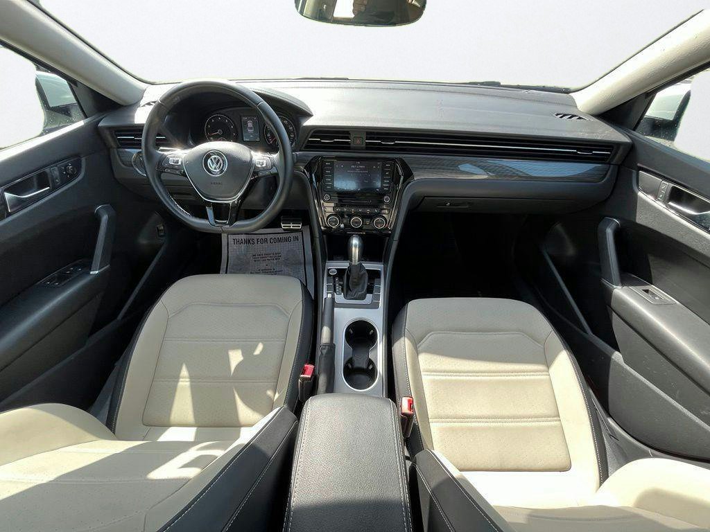 Certified 2020 Volkswagen Passat 2.0T R-Line FWD image 15