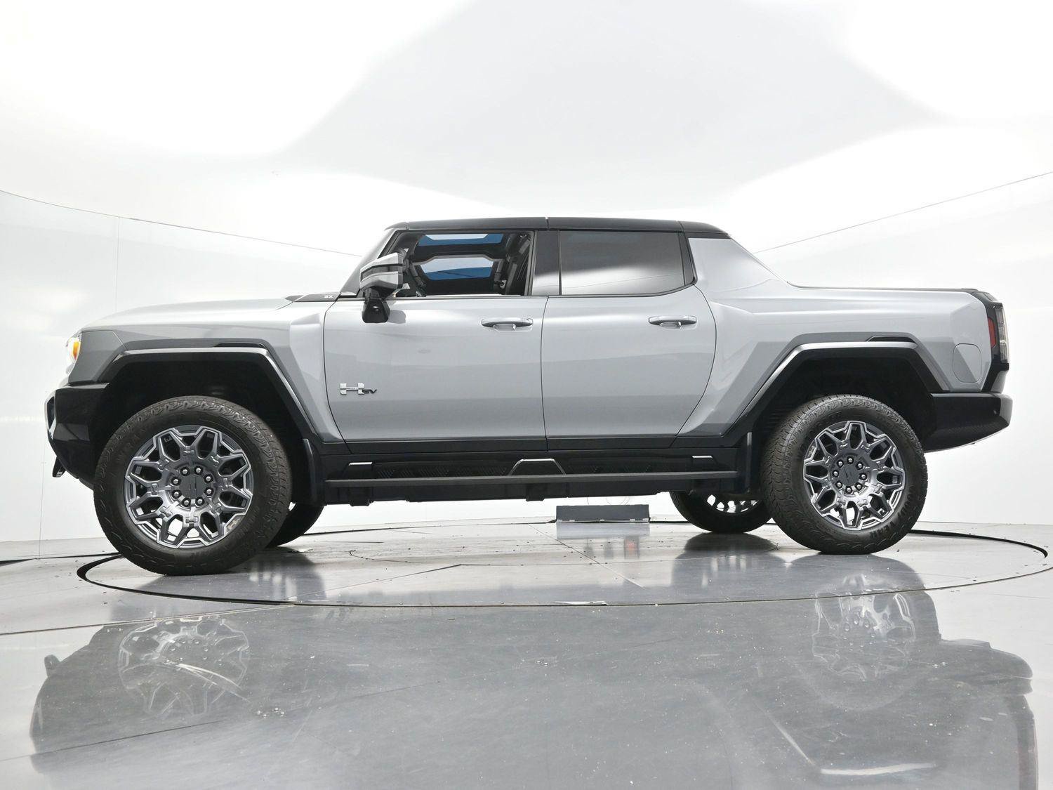 Used 2024 GMC Hummer EV 3X AWD/4WD image 58