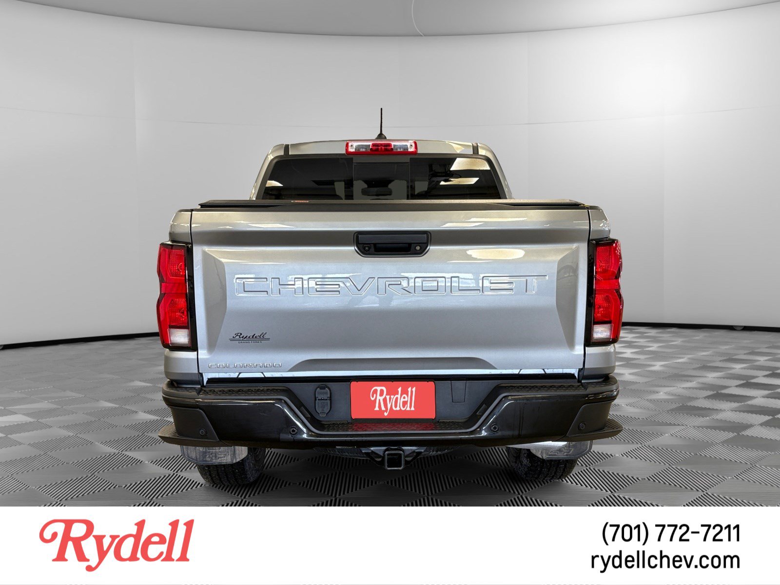 Used 2023 Chevrolet Colorado Z71 w/ Z71 Convenience Package 2 image 4
