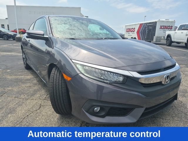 Used 2016 Honda Civic Touring image 3