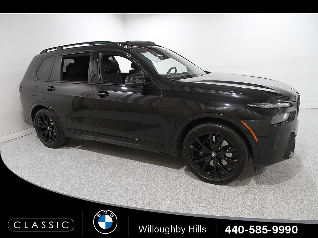 Certified 2024 BMW X7 xDrive40i w/ Executive Package AWD/4WD image 1