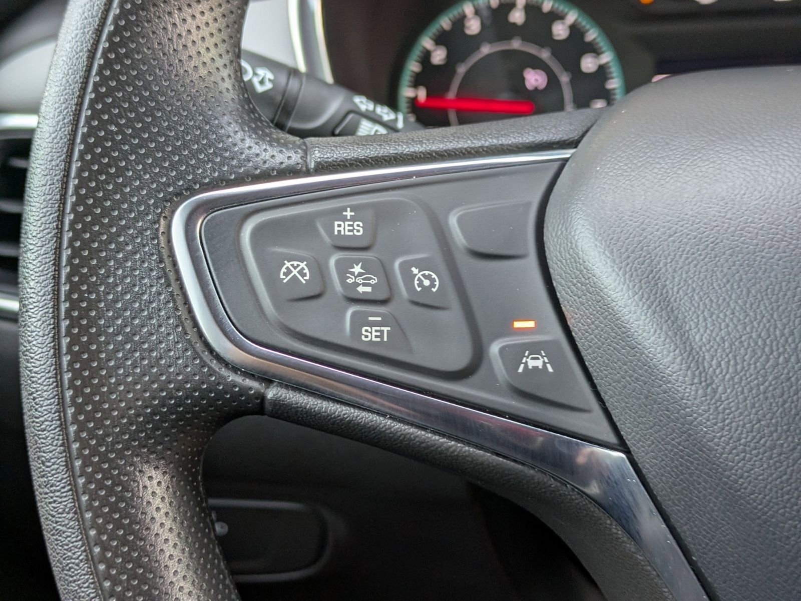 Used 2024 Chevrolet Equinox LS w/ Sport Edition FWD image 15