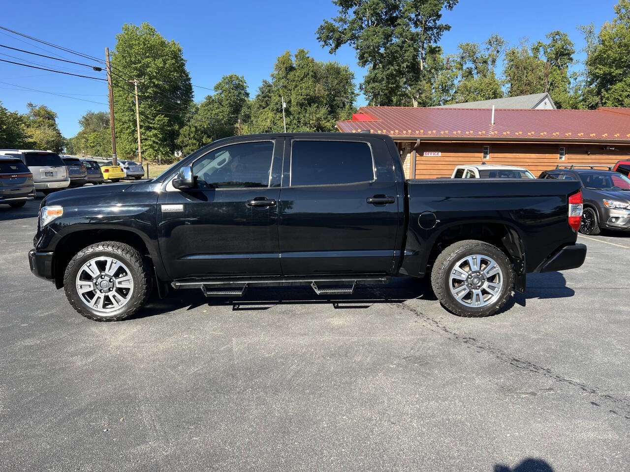 Used 2020 Toyota Tundra Platinum image 7