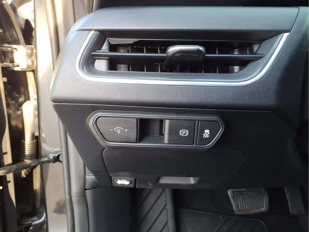 Used 2025 Kia K4 EX image 20