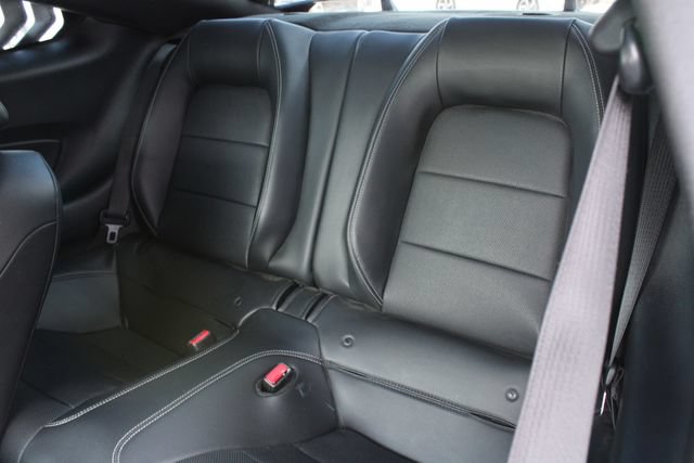 Used 2017 Ford Mustang GT Premium w/ Equipment Group 401A RWD image 21