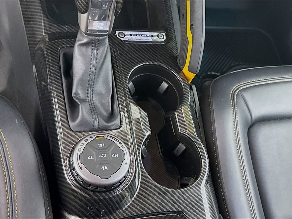 Used 2022 Ford Bronco Badlands w/ Sasquatch Package image 20