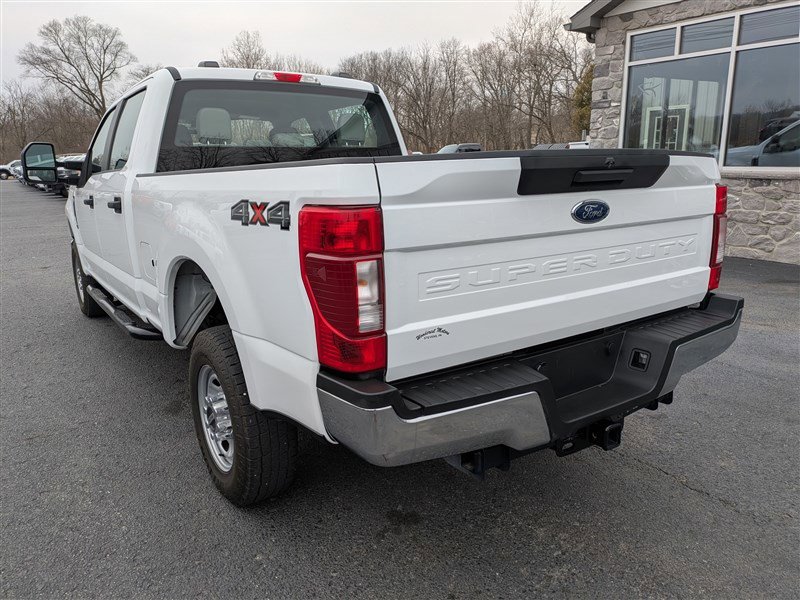 Used 2022 Ford F250 XL w/ Power Equipment Group image 5