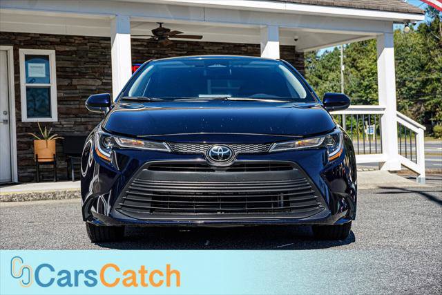 Used 2025 Toyota Corolla LE FWD image 8