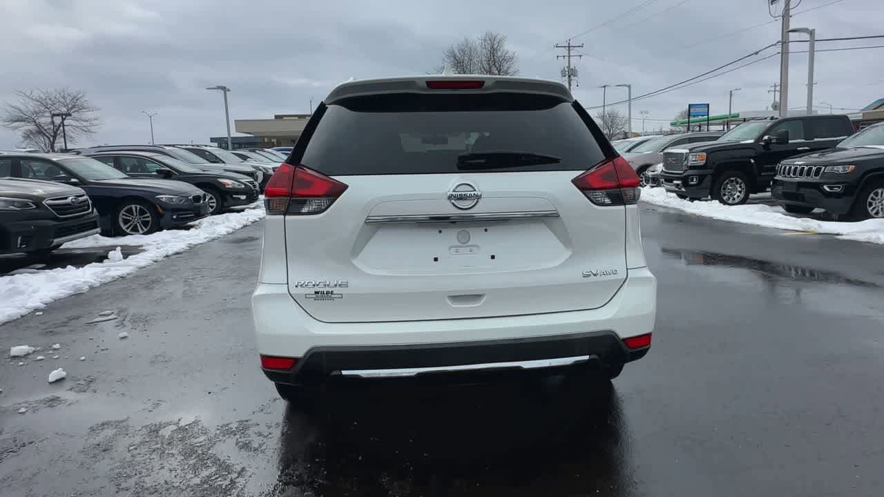 Used 2018 Nissan Rogue SV image 7