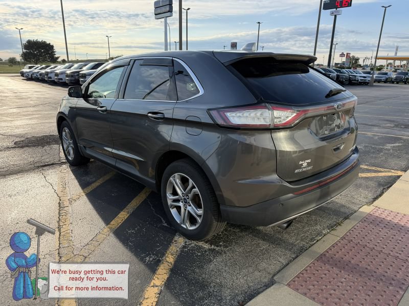 Used 2017 Ford Edge Titanium w/ Cold Weather Package FWD image 3