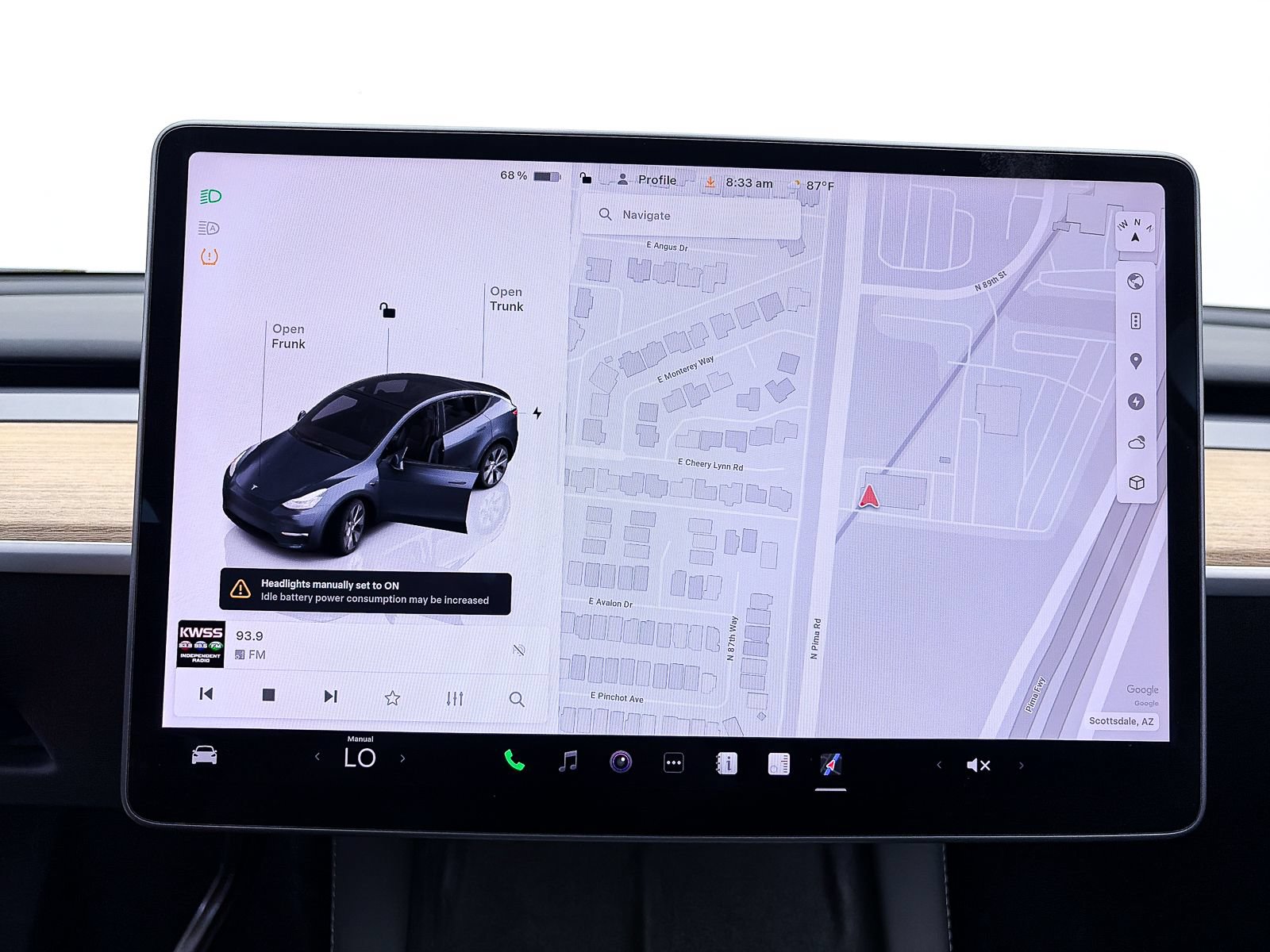 Used 2023 Tesla Model Y Long Range AWD/4WD image 4