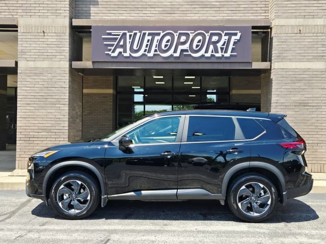 Used 2025 Nissan Rogue SV AWD/4WD image 5