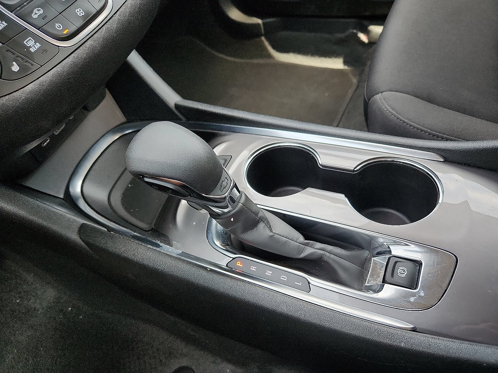 Used 2025 Chevrolet Malibu LT FWD image 25