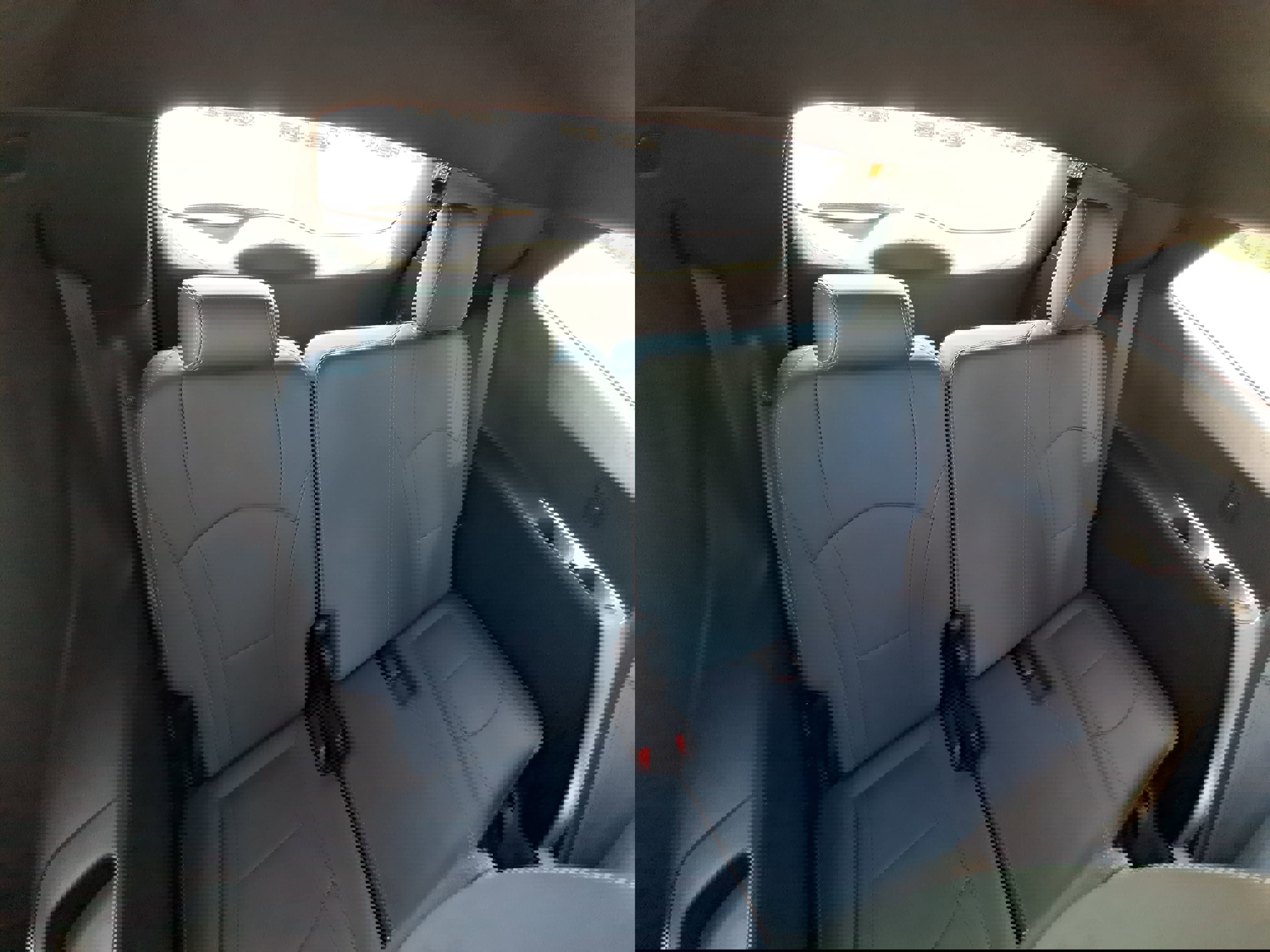 Used 2023 Buick Enclave Essence AWD/4WD image 12