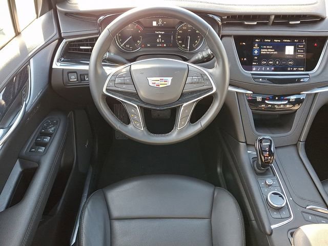 Certified 2025 Cadillac XT5 Premium Luxury image 10
