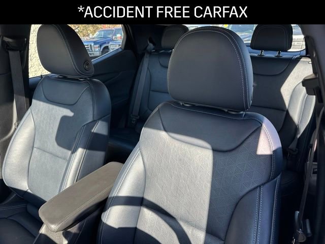 Used 2023 Chevrolet Bolt EUV LT w/ Convenience Package image 2