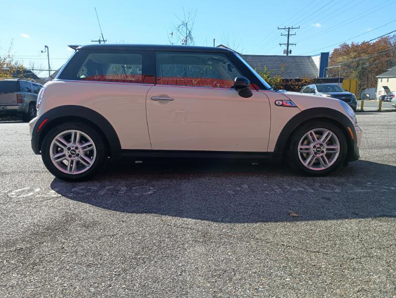 Used 2011 MINI Cooper S image 5