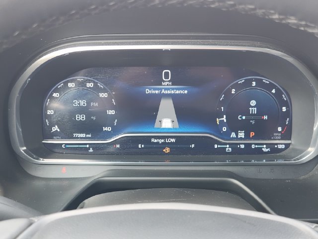 Used 2023 Chevrolet Suburban Premier AWD/4WD image 13