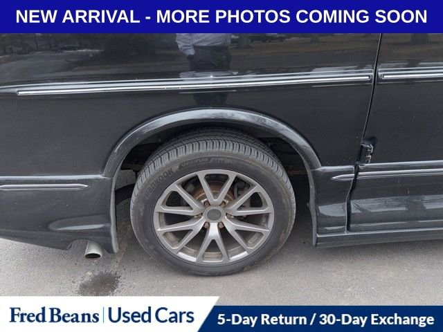 Used 2012 Chevrolet Express 1500 image 12