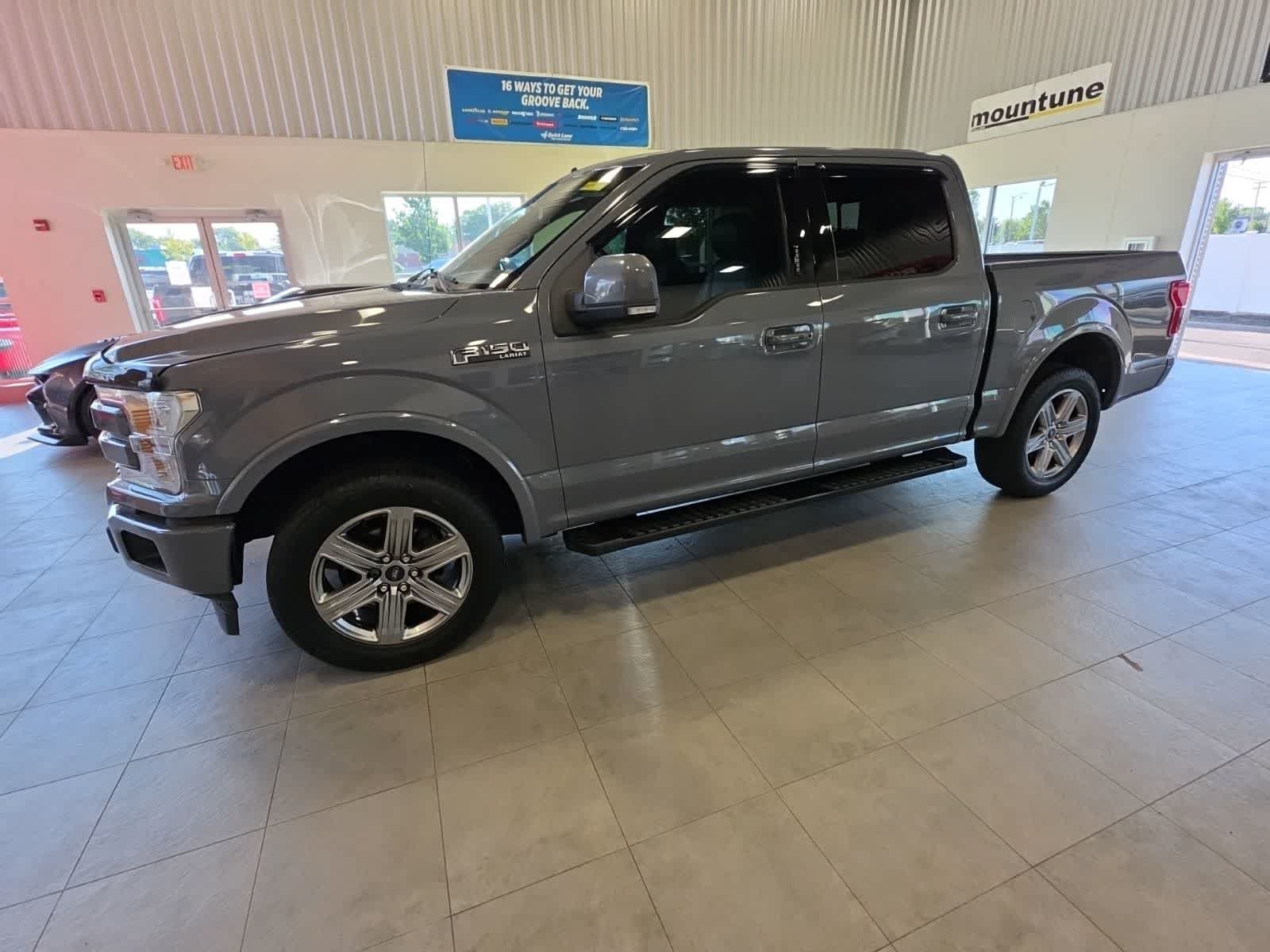 Used 2019 Ford F150 Lariat w/ Equipment Group 502A Luxury AWD/4WD image 16