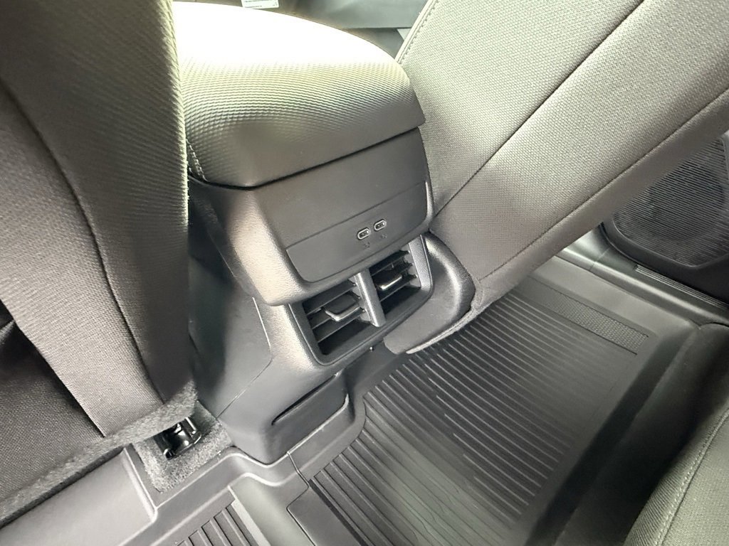 New 2026 Chevrolet Equinox LT w/ LPO, Floor Liner Package image 35