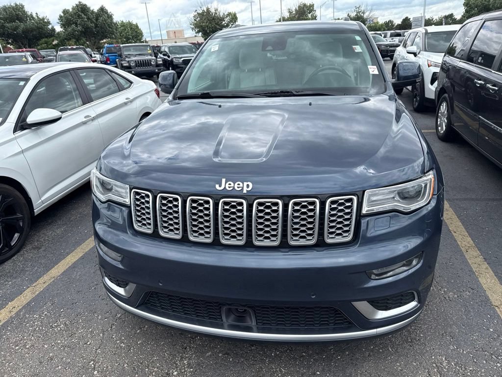 Used 2019 Jeep Grand Cherokee Summit AWD/4WD image 11