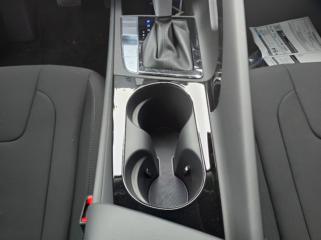 New 2025 Hyundai Elantra Blue image 28