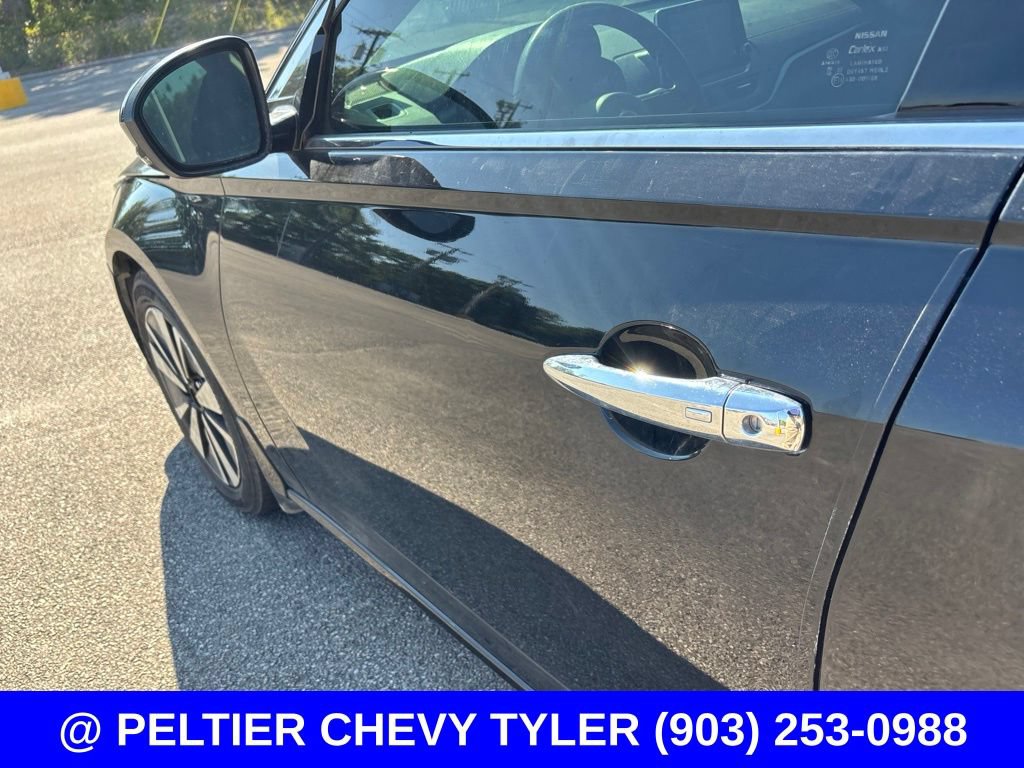 Used 2019 Nissan Altima 2.5 SV FWD image 10