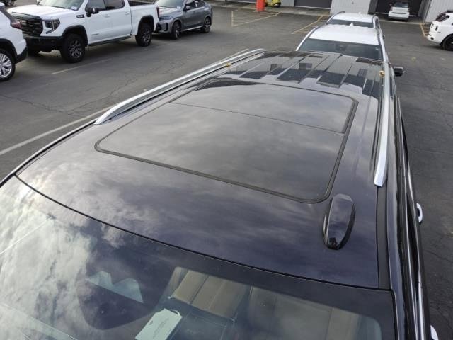 Used 2025 Cadillac Escalade ESV Premium Luxury w/ Touring Package image 2