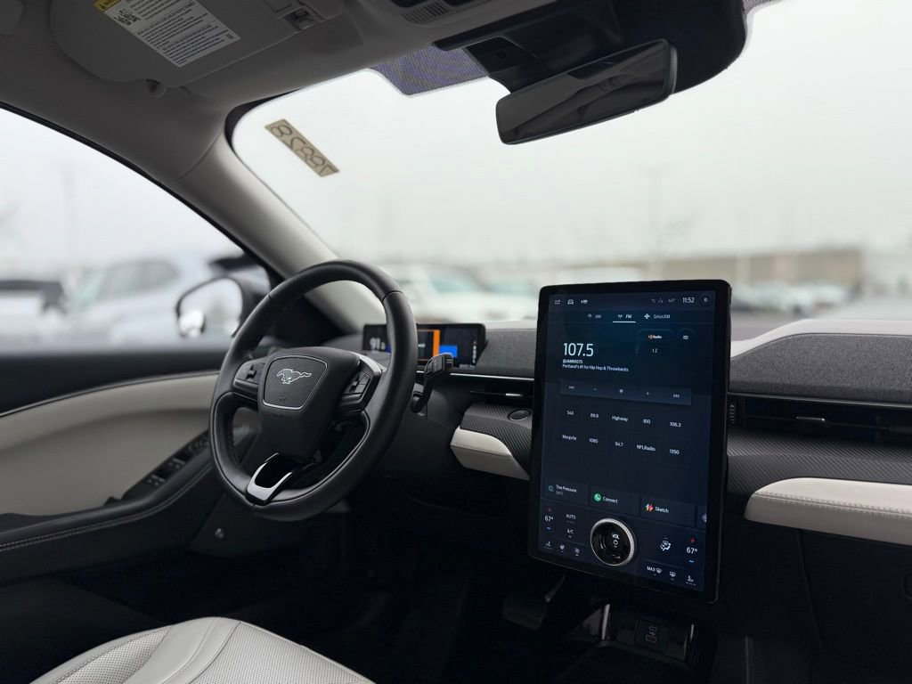 Used 2021 Ford Mustang Mach-E Premium image 21