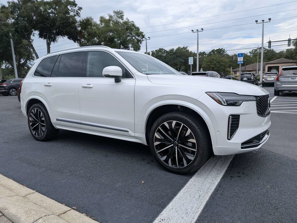 Certified 2026 Volvo XC90 B5 Plus w/ Protection Package Premier AWD/4WD image 8