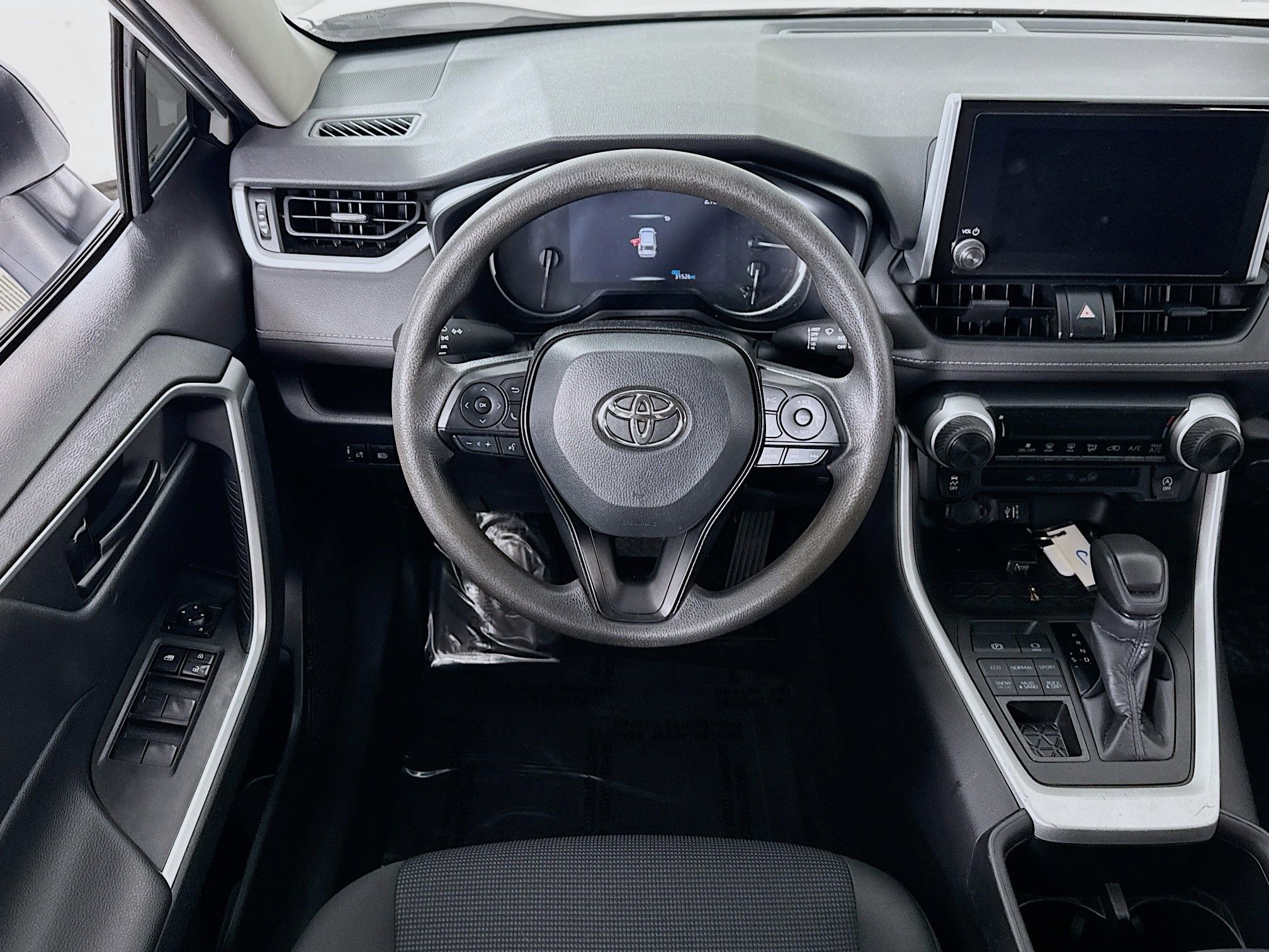 Certified 2023 Toyota RAV4 LE image 18
