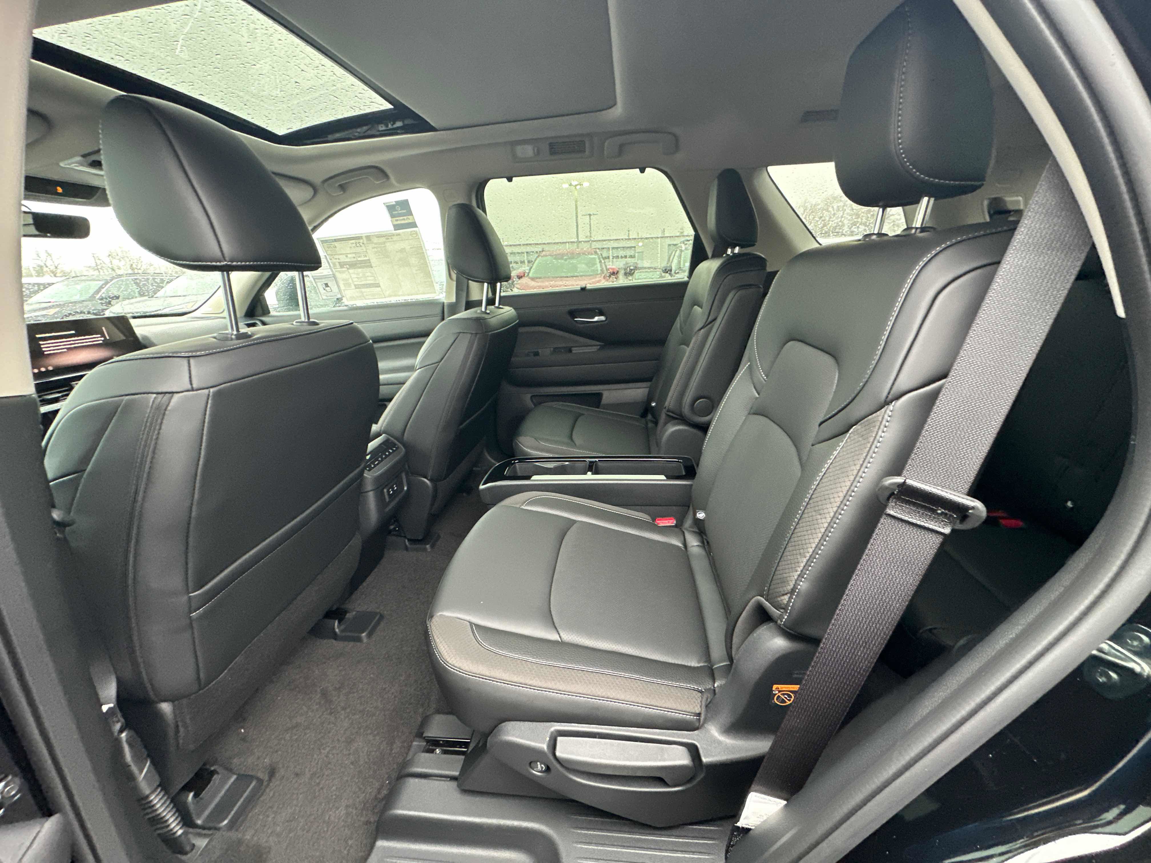 New 2026 Nissan Pathfinder SL AWD/4WD image 27