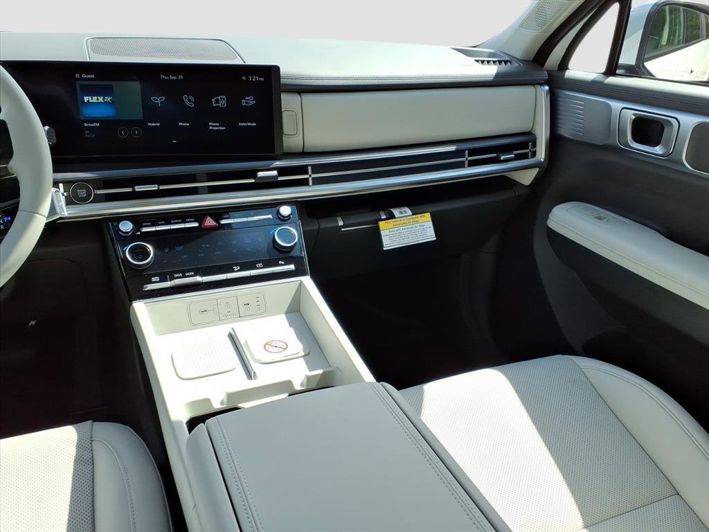 Used 2026 Hyundai Santa Fe SEL image 21