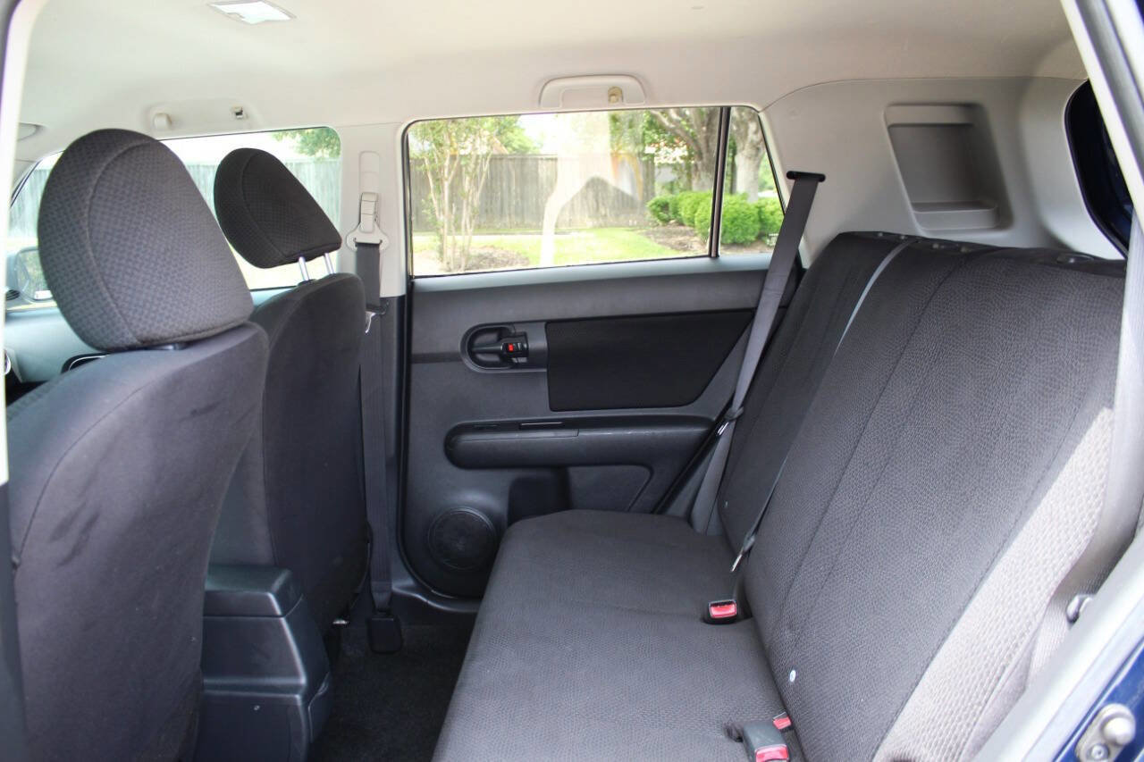 Used 2008 Scion xB FWD image 11