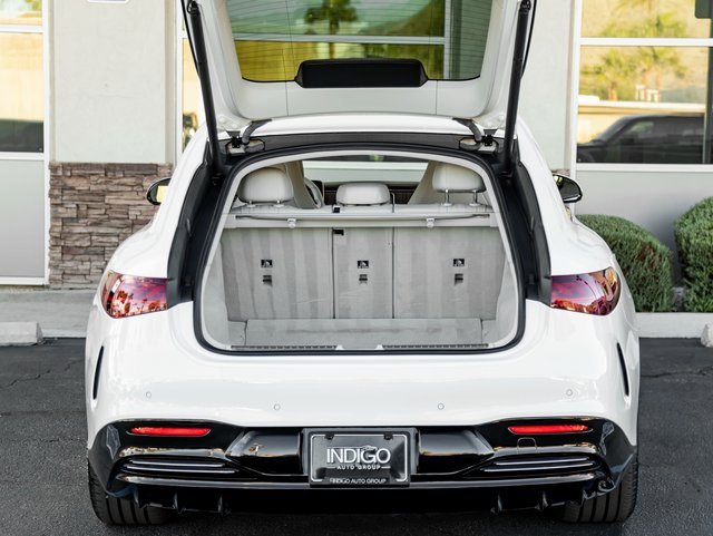 Used 2022 Mercedes-Benz EQS 450+ Sedan image 21