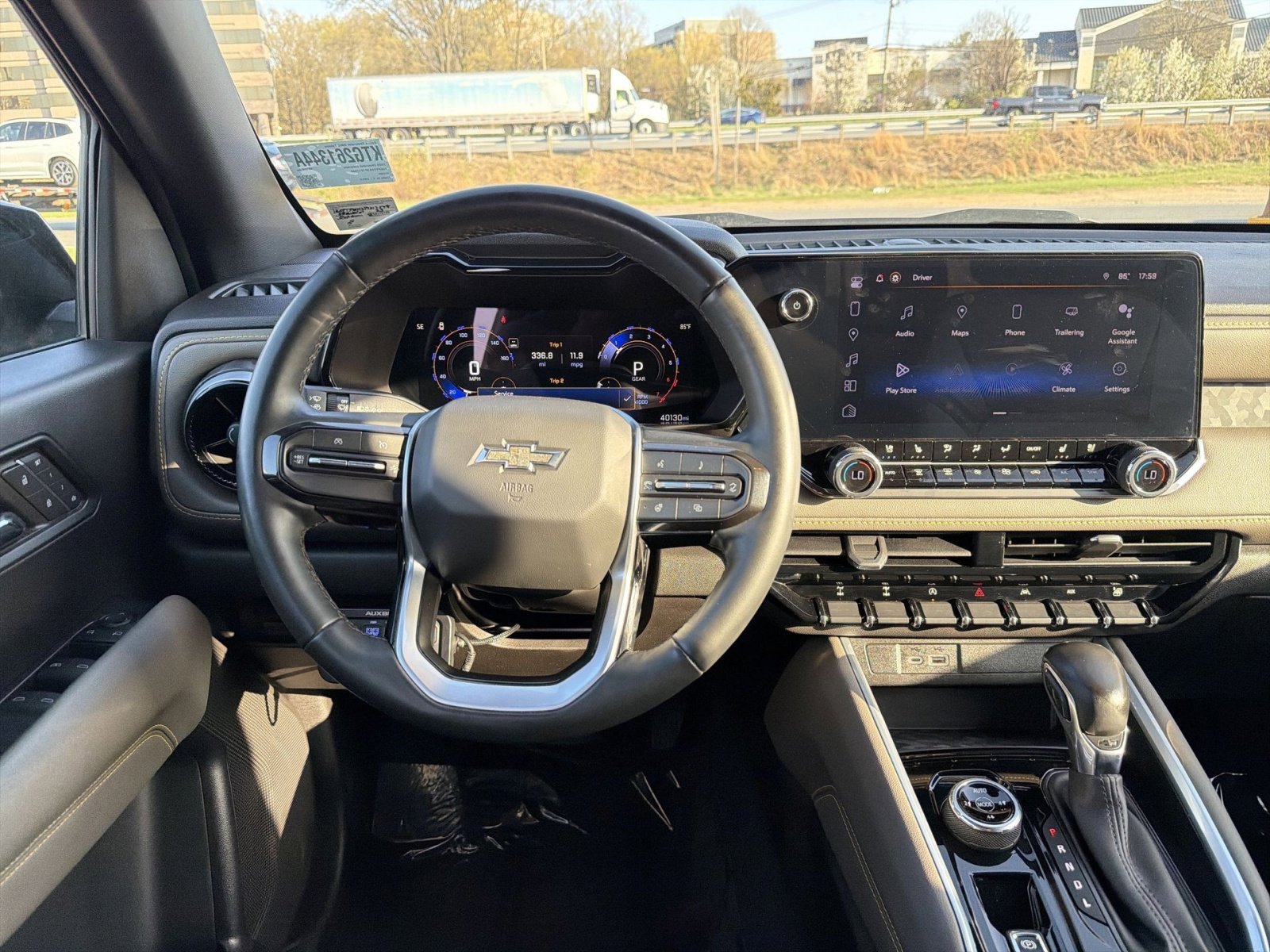 Used 2023 Chevrolet Colorado ZR2 w/ ZR2 Convenience Package III AWD/4WD image 15