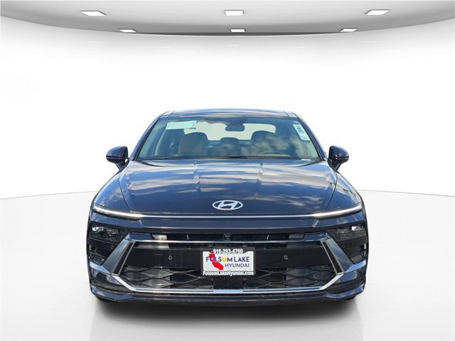 New 2025 Hyundai Sonata Limited image 2