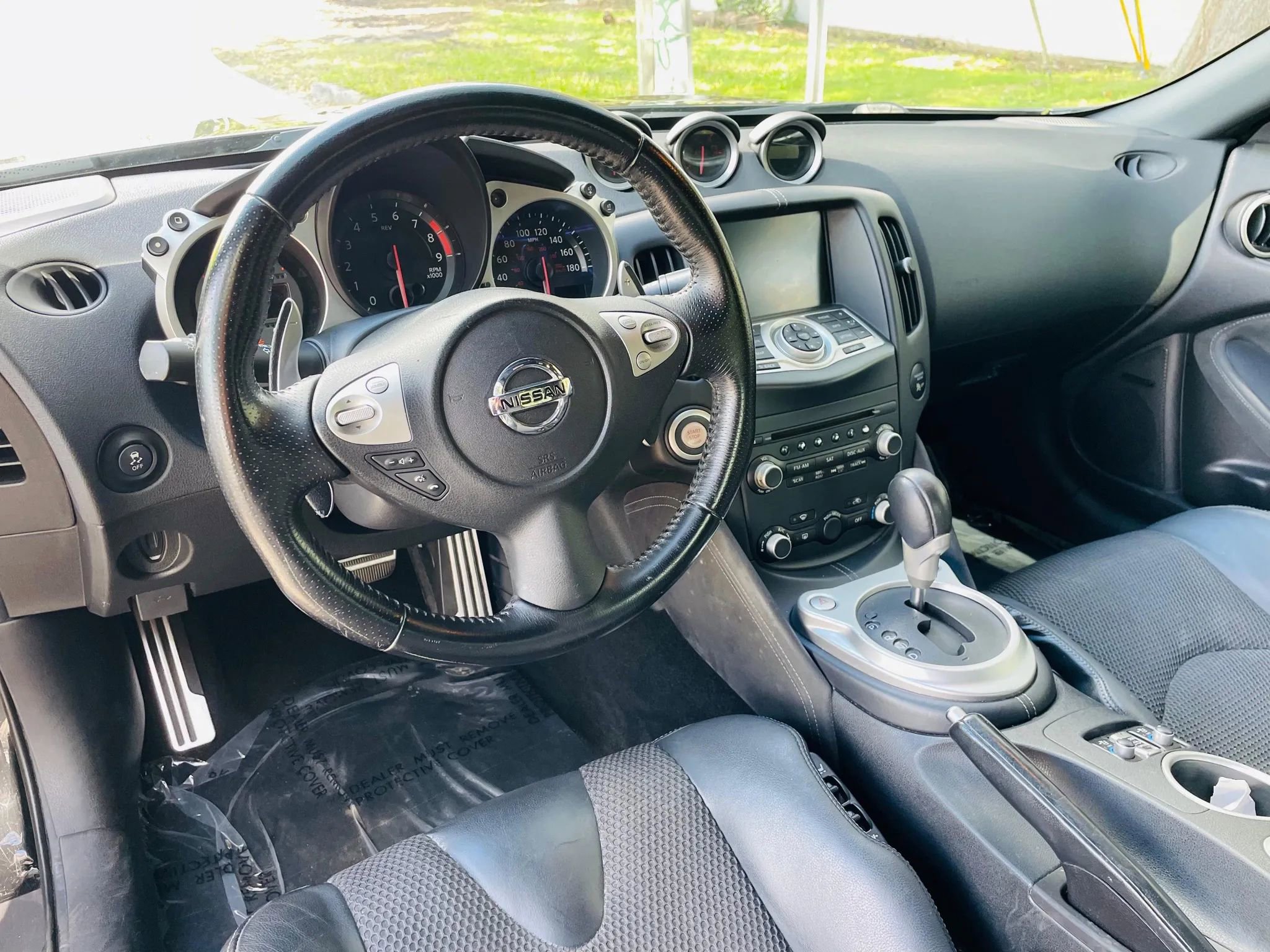 Used 2018 Nissan 370Z Touring image 10